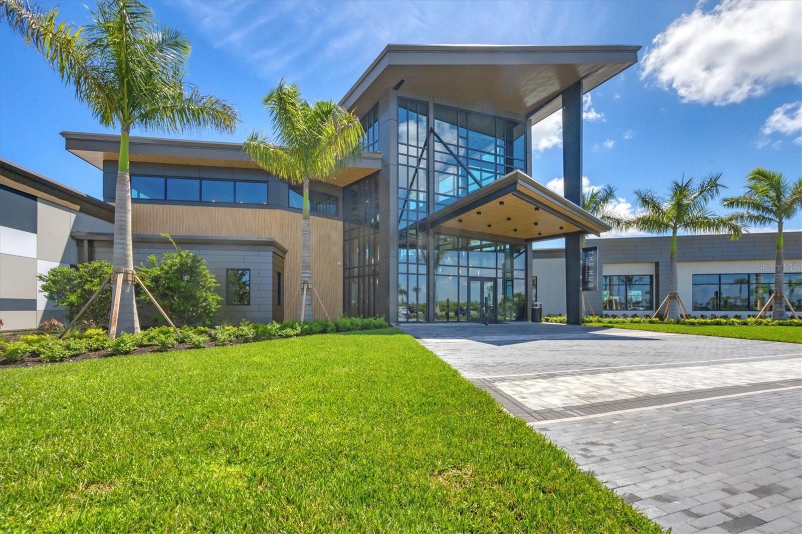 Image 68 of 95 For 8498 Snowfall Street