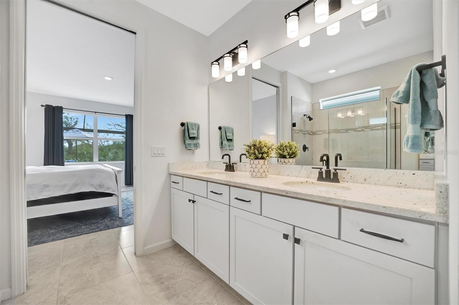 Image 16 of 61 For 25042 Coquina Ridge Way