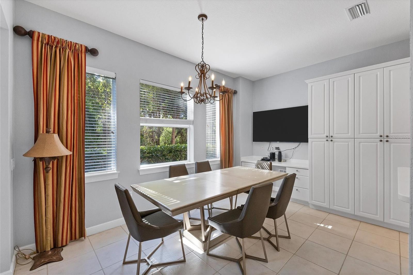 Image 11 of 26 For 5523 46th Court W