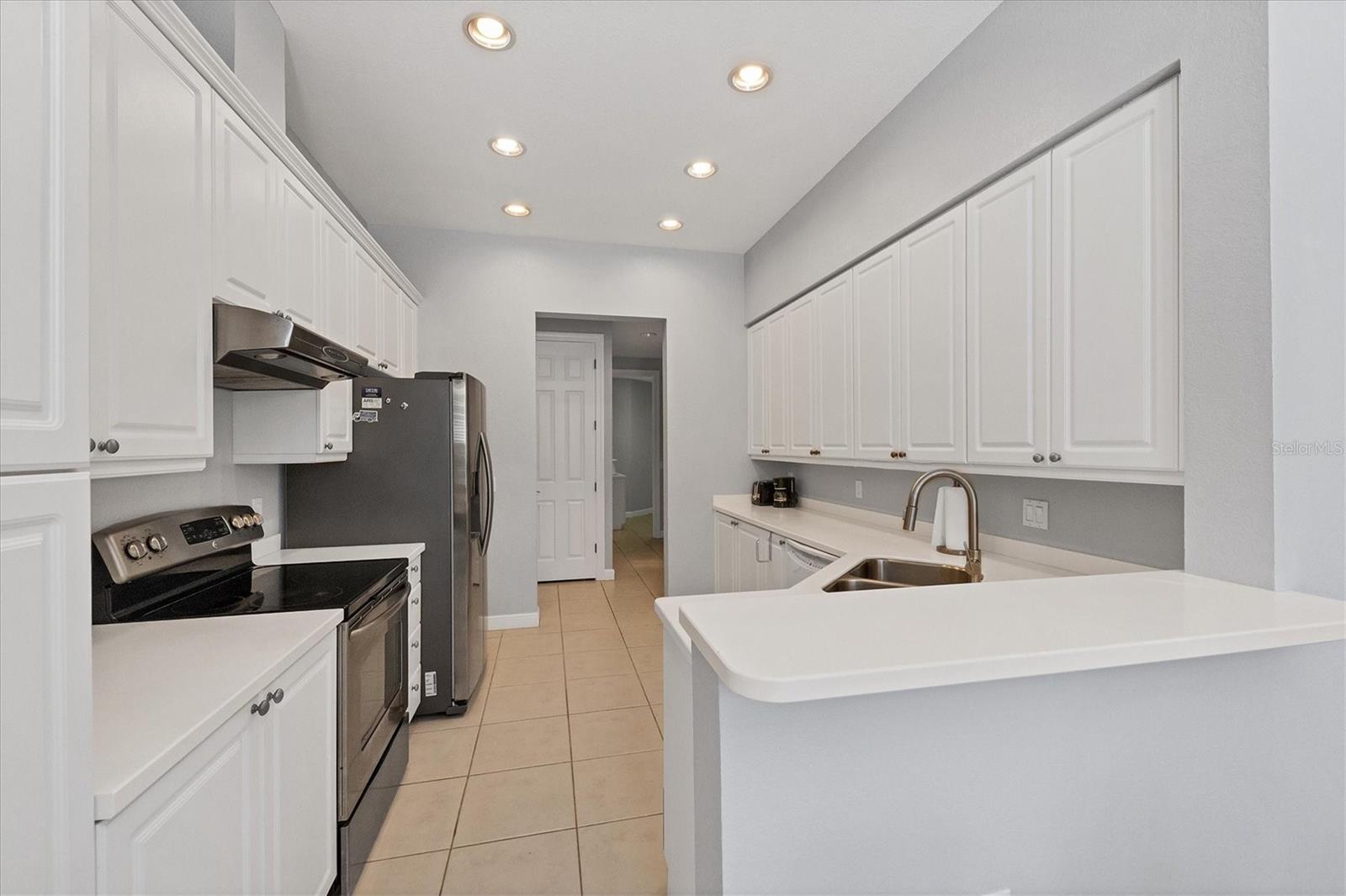 Image 13 of 26 For 5523 46th Court W