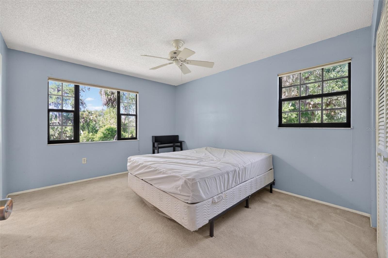 Image 18 of 61 For 5330 Myakka Valley Trail