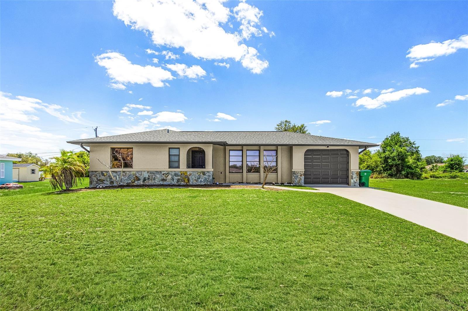 Details for 30095 Holly Road, PUNTA GORDA, FL 33982