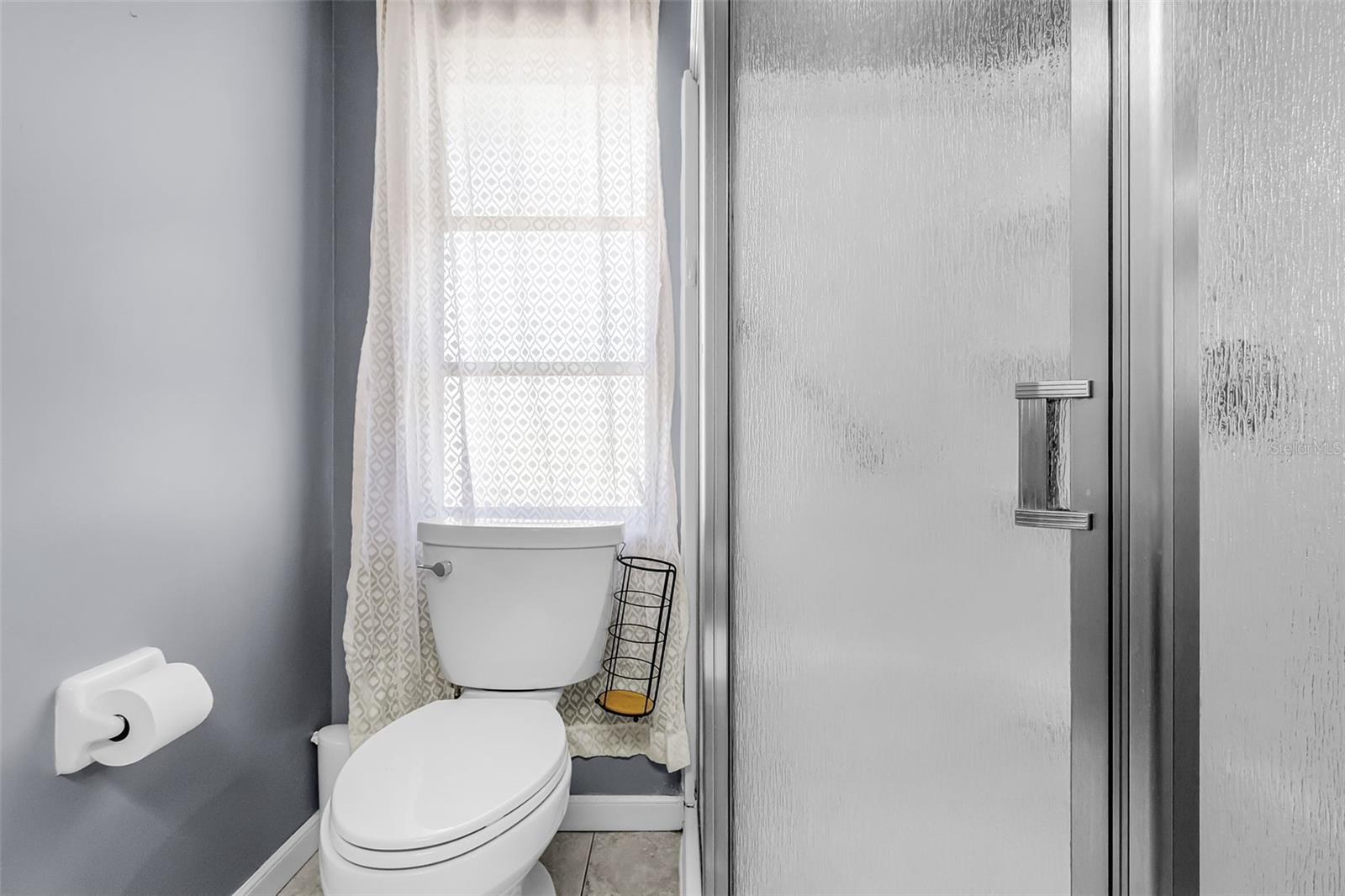 Image 16 of 26 For 30095 Holly Road