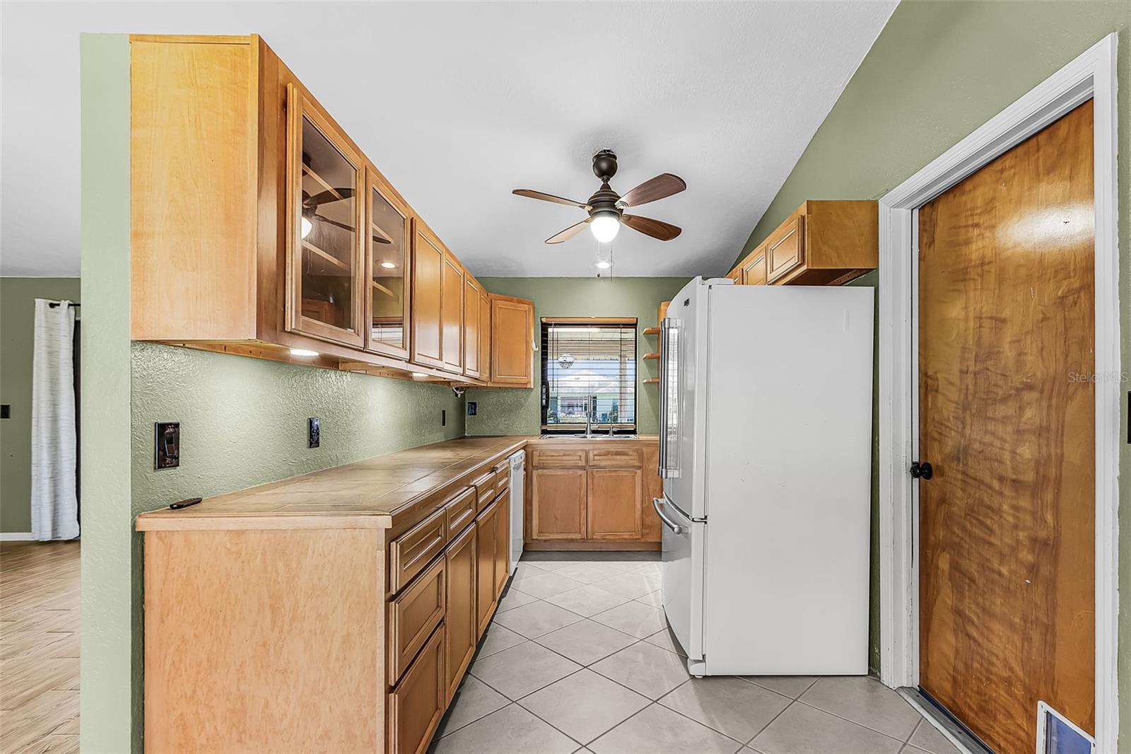 Image 9 of 26 For 30095 Holly Road