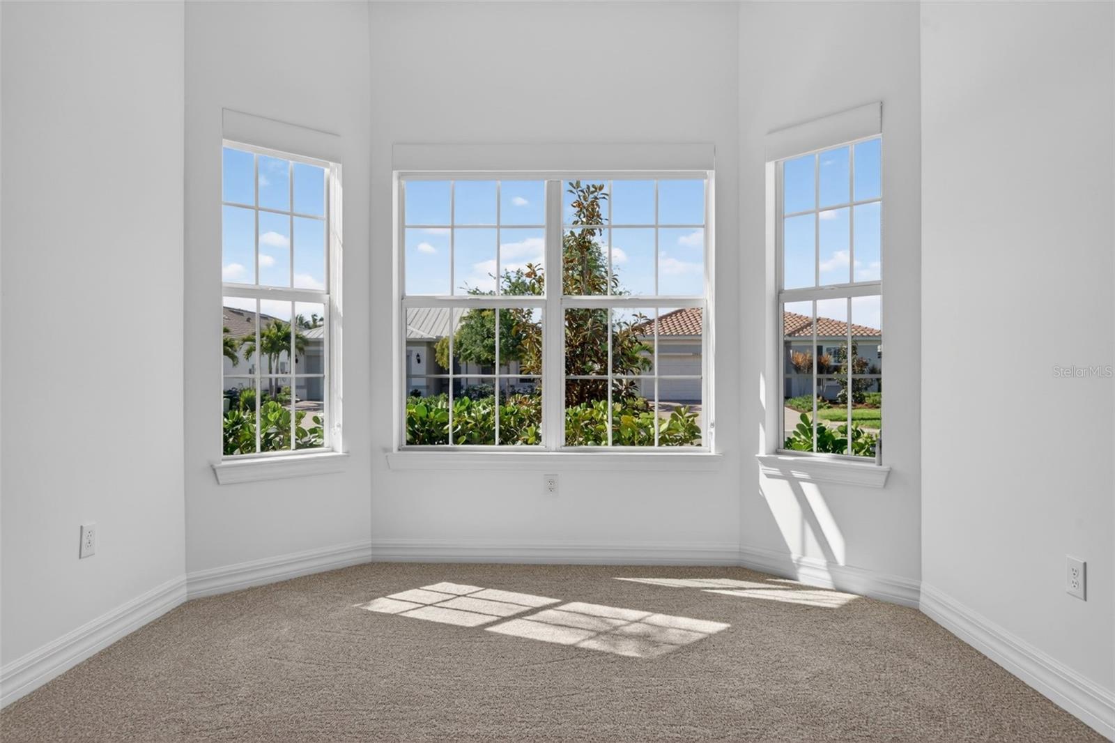 Image 10 of 100 For 25544 Emerald Bend Circle