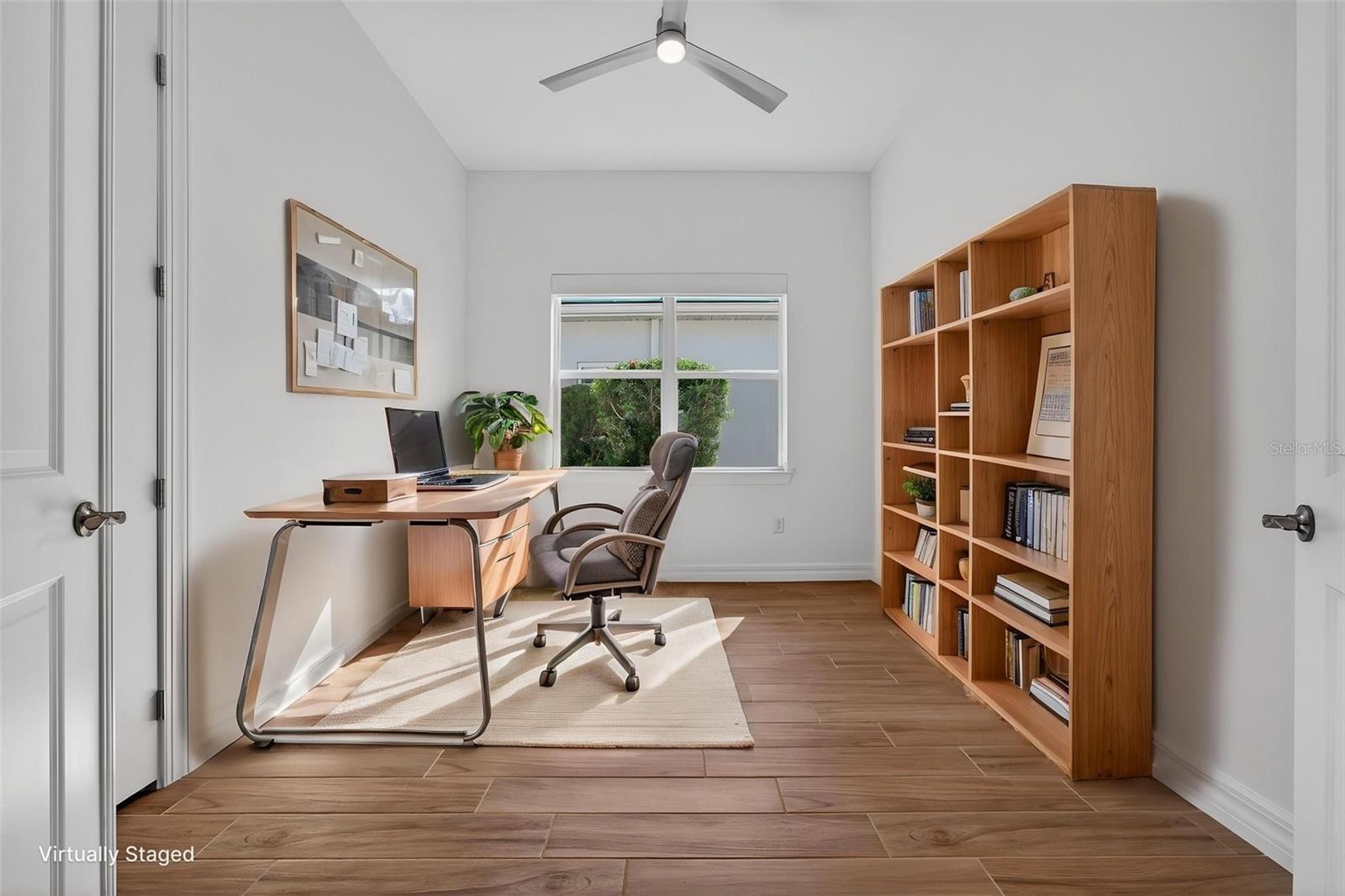 Image 17 of 100 For 25544 Emerald Bend Circle