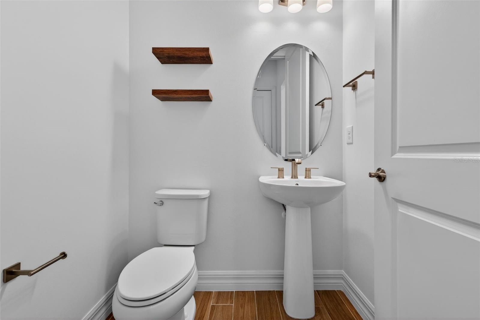 Image 20 of 100 For 25544 Emerald Bend Circle