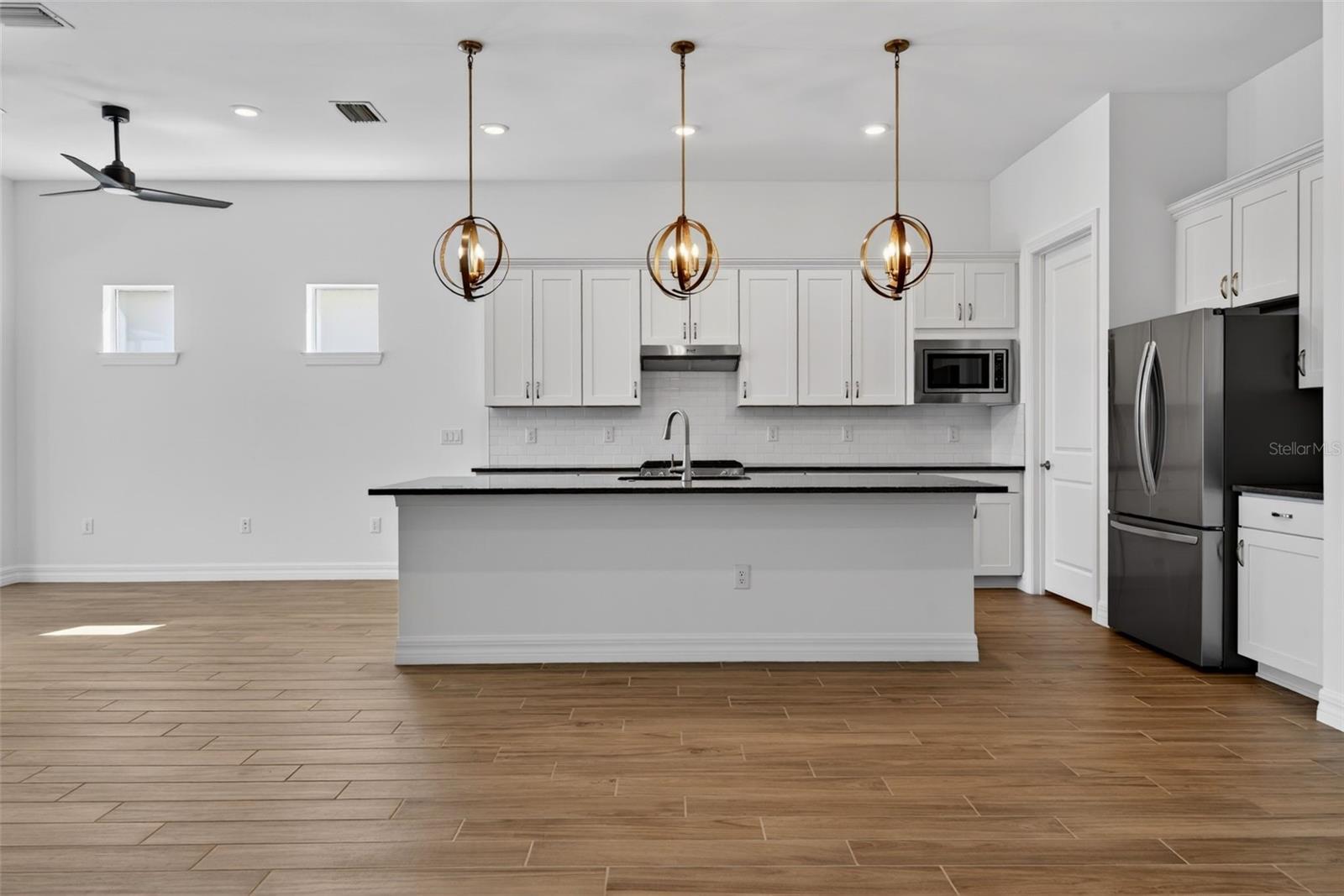 Image 28 of 100 For 25544 Emerald Bend Circle