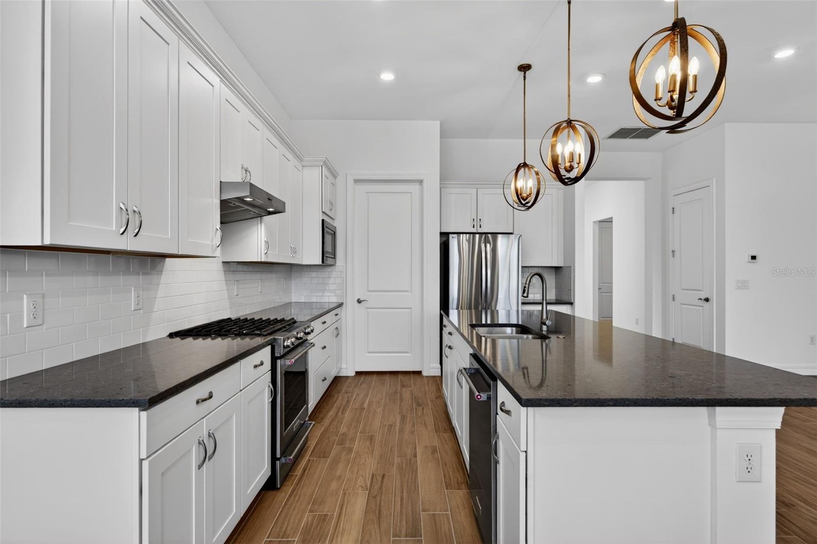 Image 34 of 100 For 25544 Emerald Bend Circle