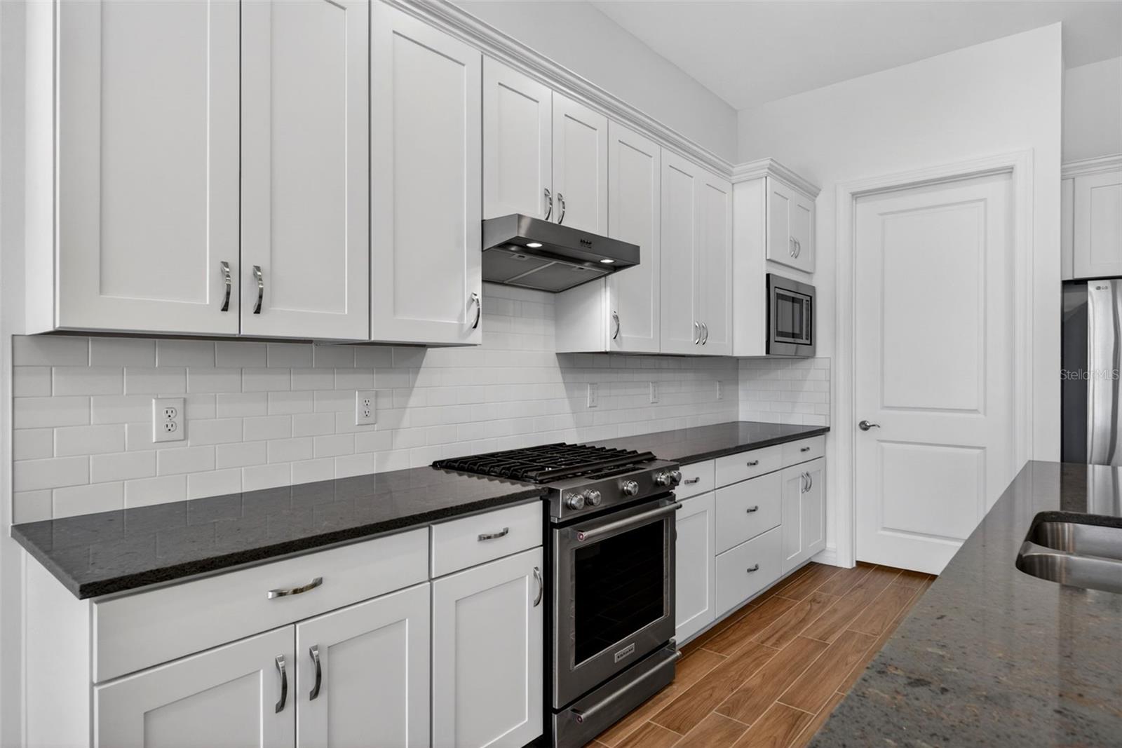 Image 35 of 100 For 25544 Emerald Bend Circle