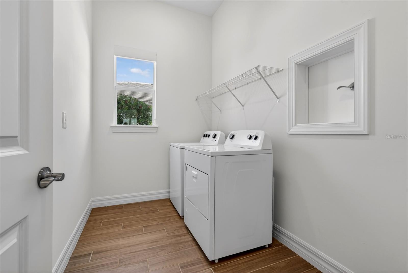 Image 52 of 100 For 25544 Emerald Bend Circle