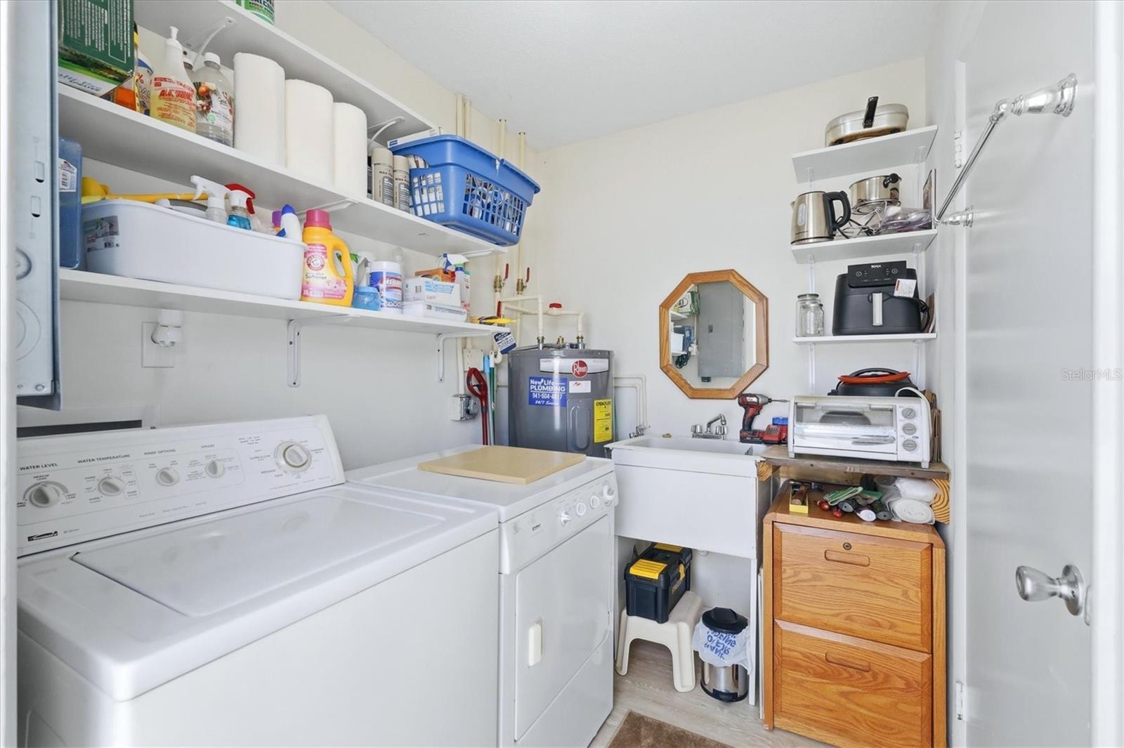 Image 23 of 26 For 723 Brink Avenue