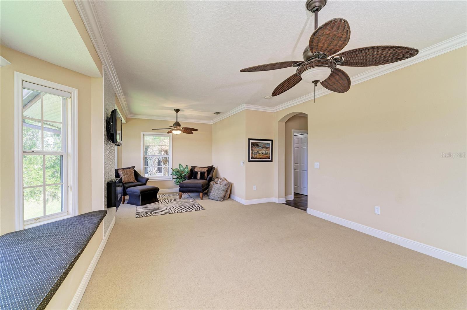 Image 40 of 83 For 8432 Miramar Way