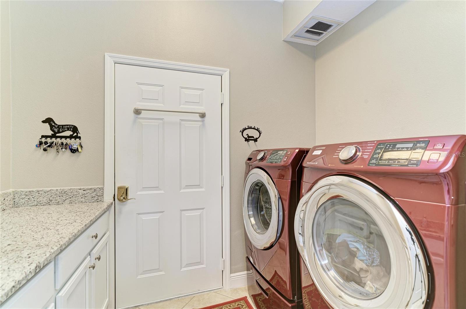 Image 53 of 83 For 8432 Miramar Way