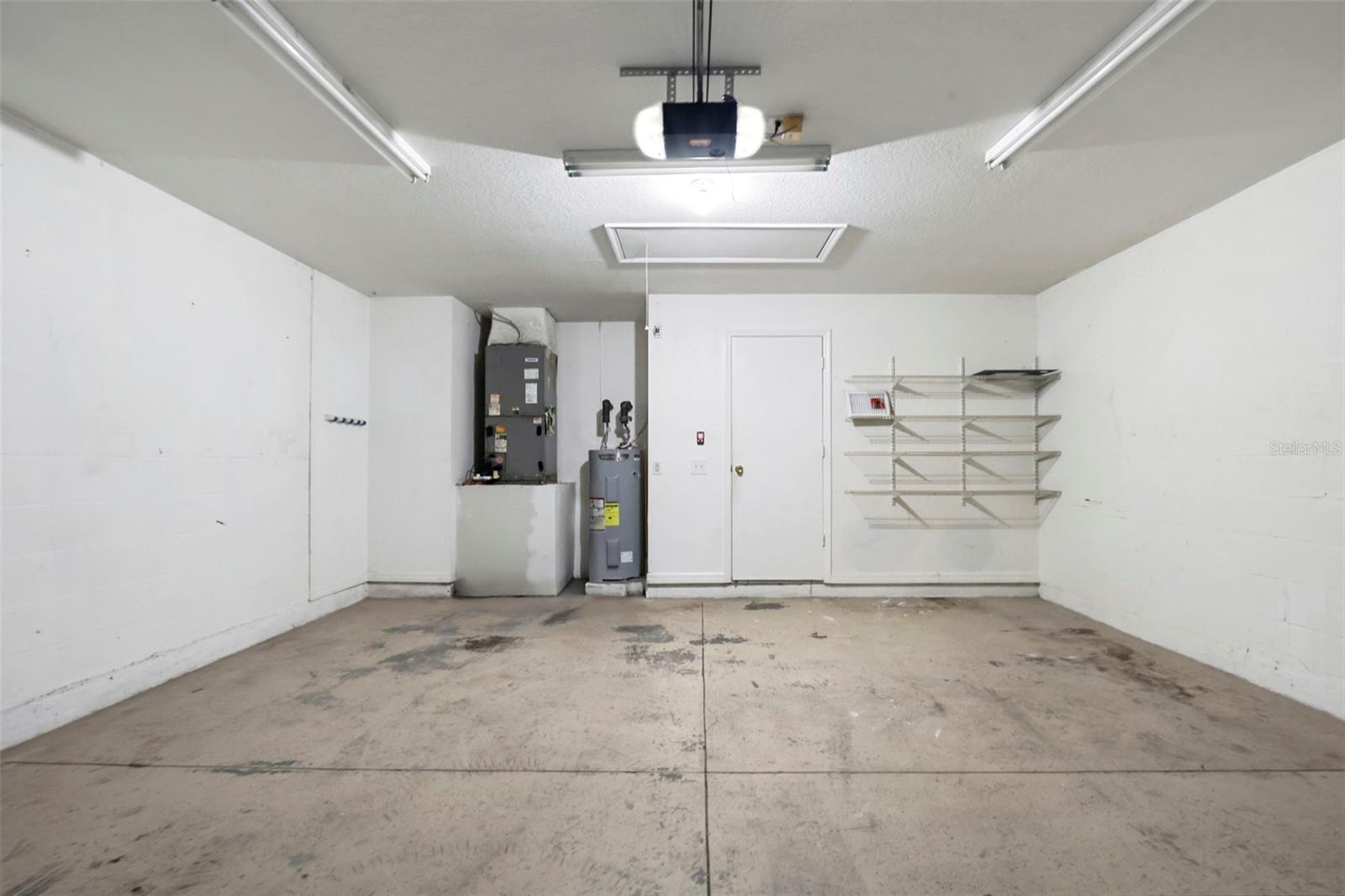 Image 28 of 66 For 3250 Helmel Court