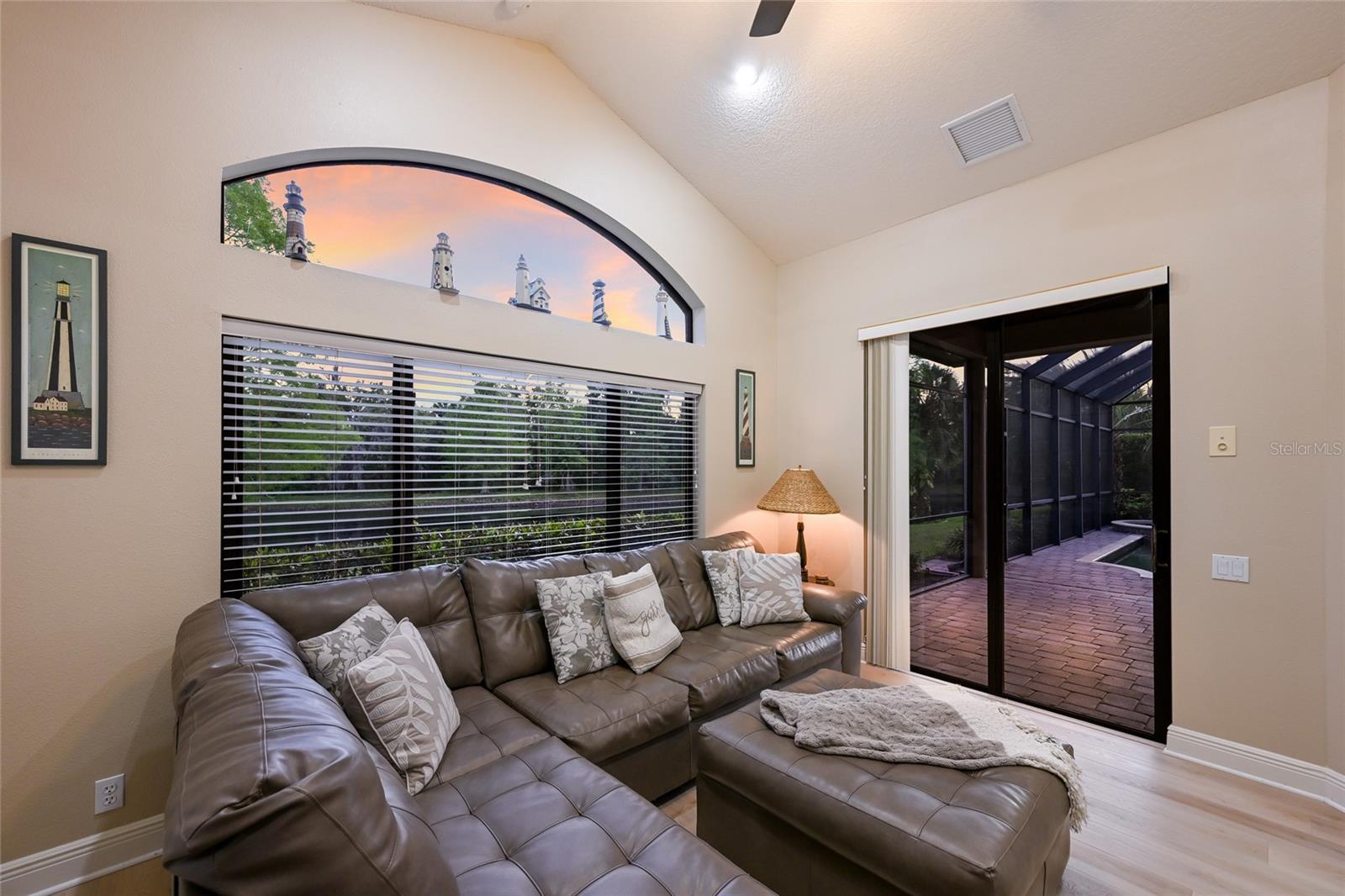 Image 34 of 56 For 12107 Creole Court