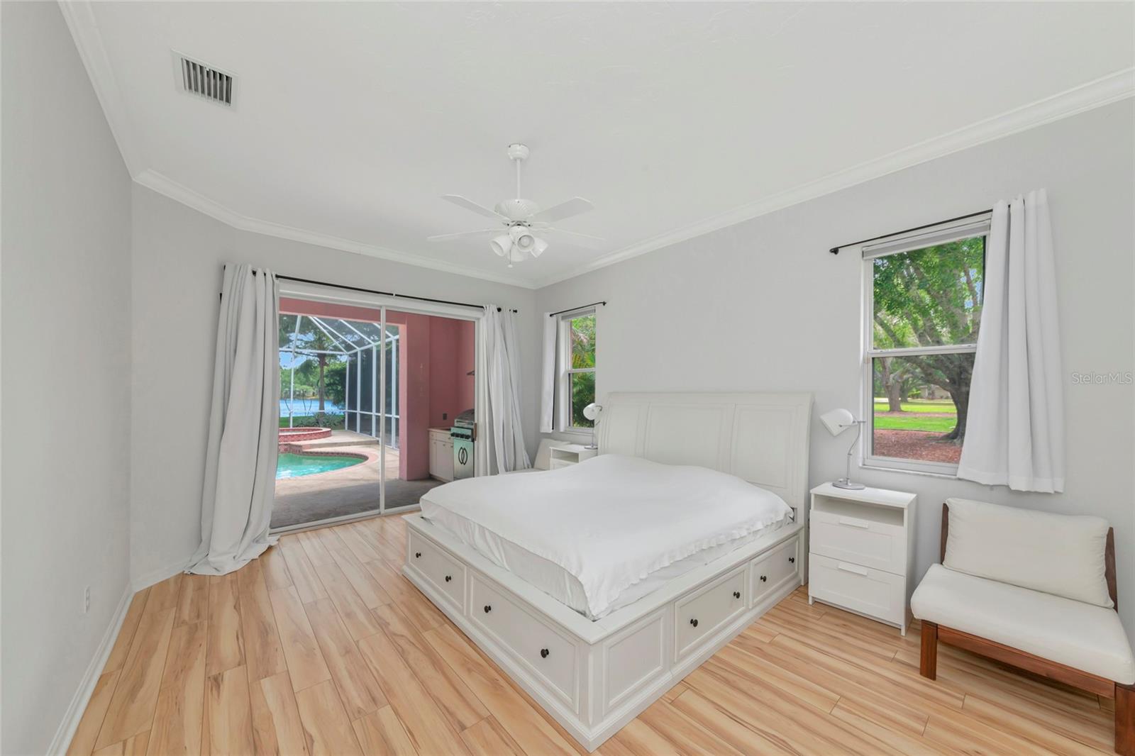 Image 21 of 75 For 619 147th Street E