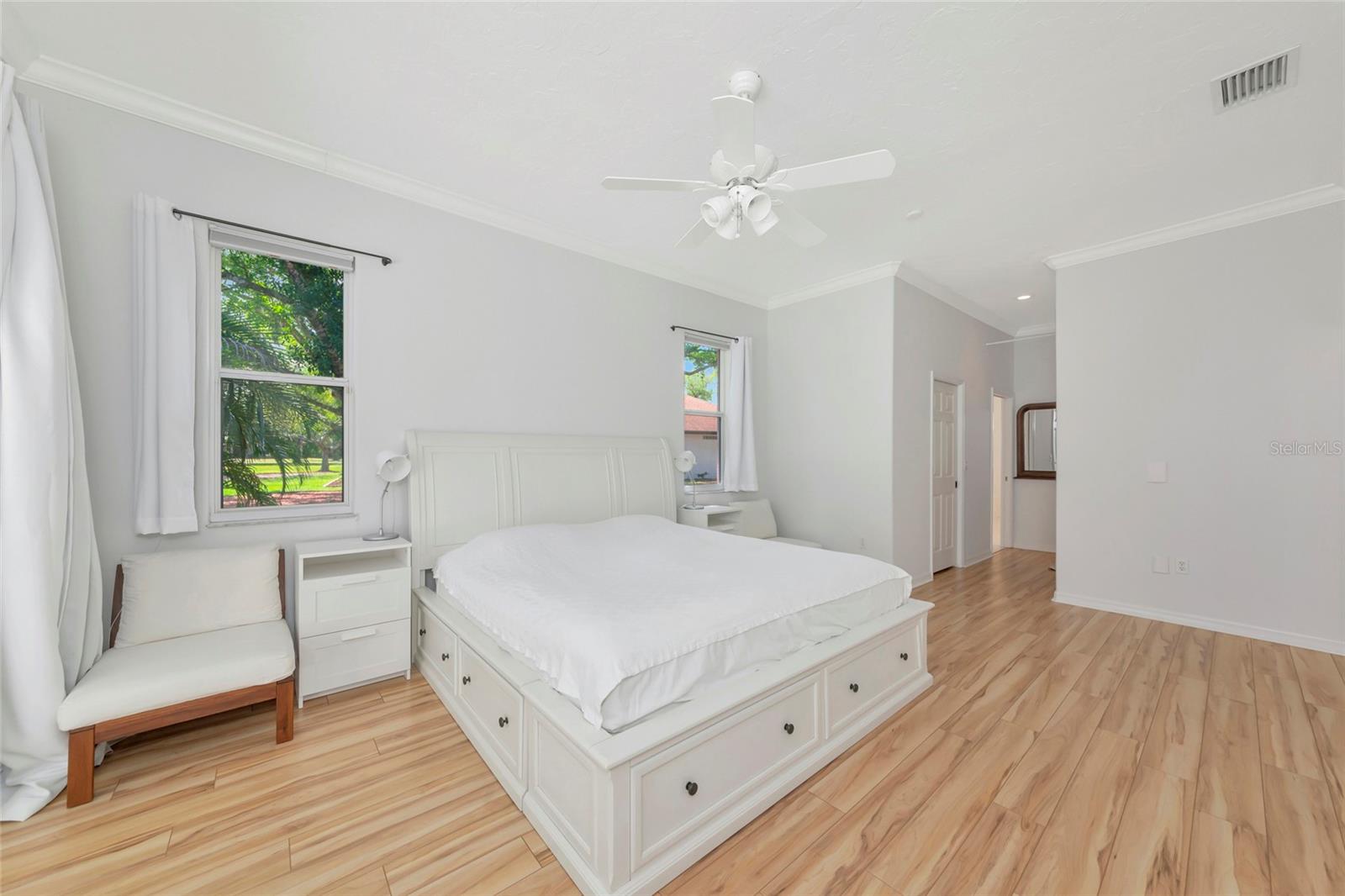 Image 23 of 75 For 619 147th Street E