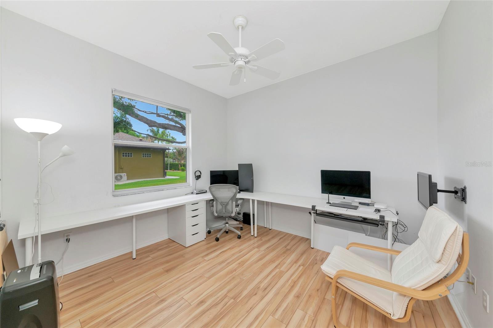 Image 37 of 75 For 619 147th Street E