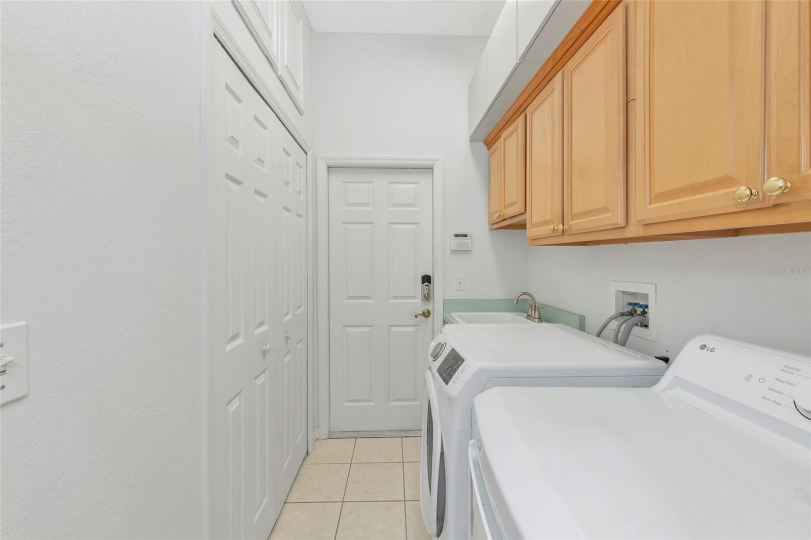 Image 43 of 75 For 619 147th Street E