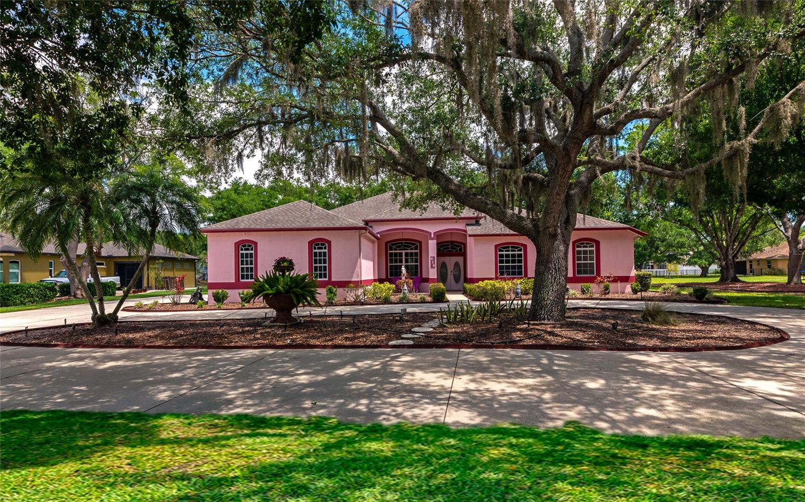 Image 52 of 75 For 619 147th Street E