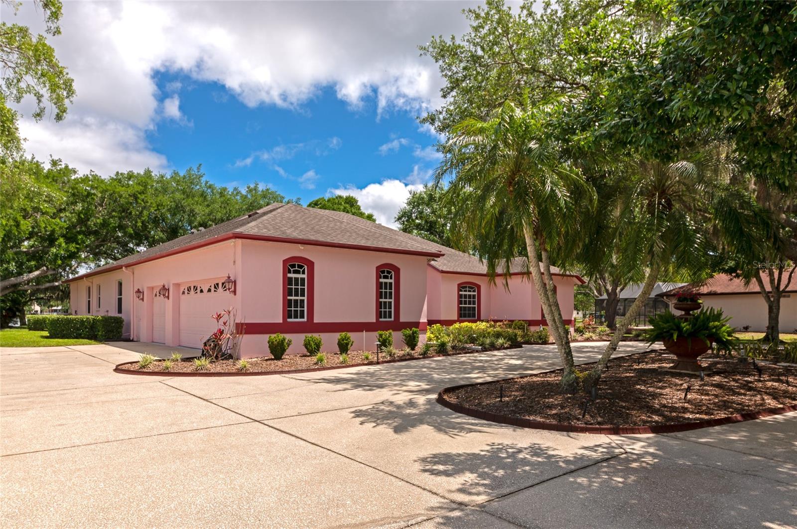 Image 54 of 75 For 619 147th Street E