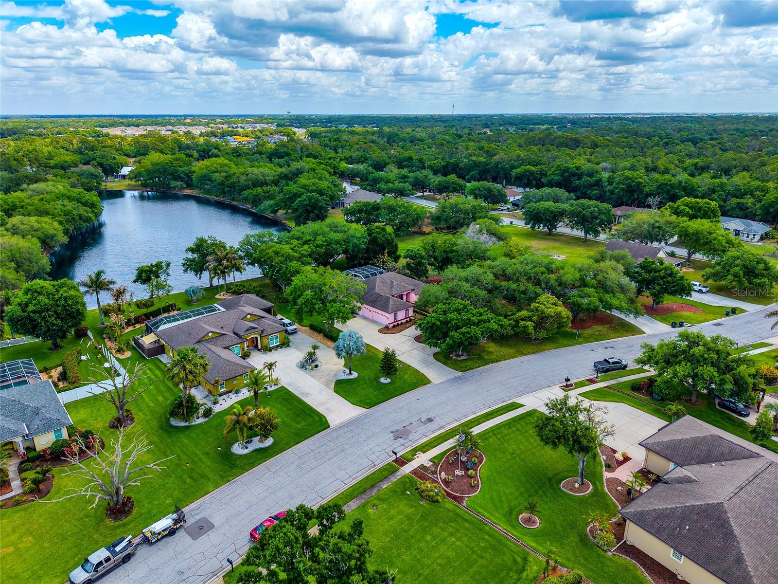 Image 65 of 75 For 619 147th Street E