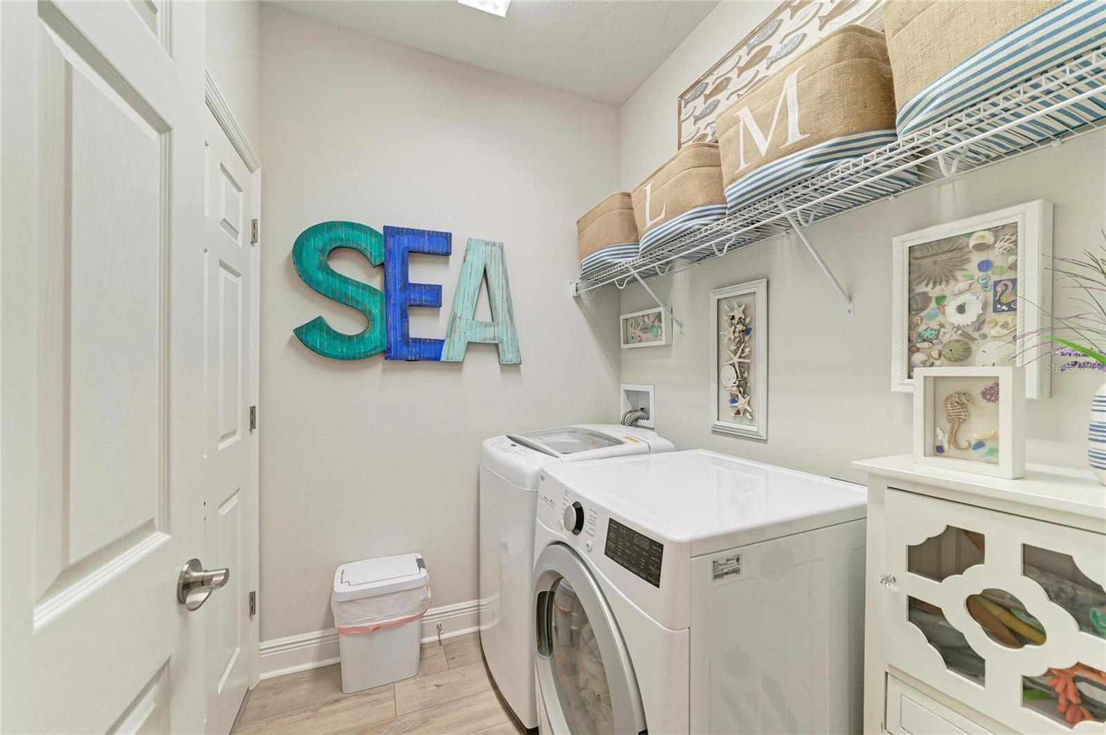 Image 37 of 52 For 12419 Oak Hill Way