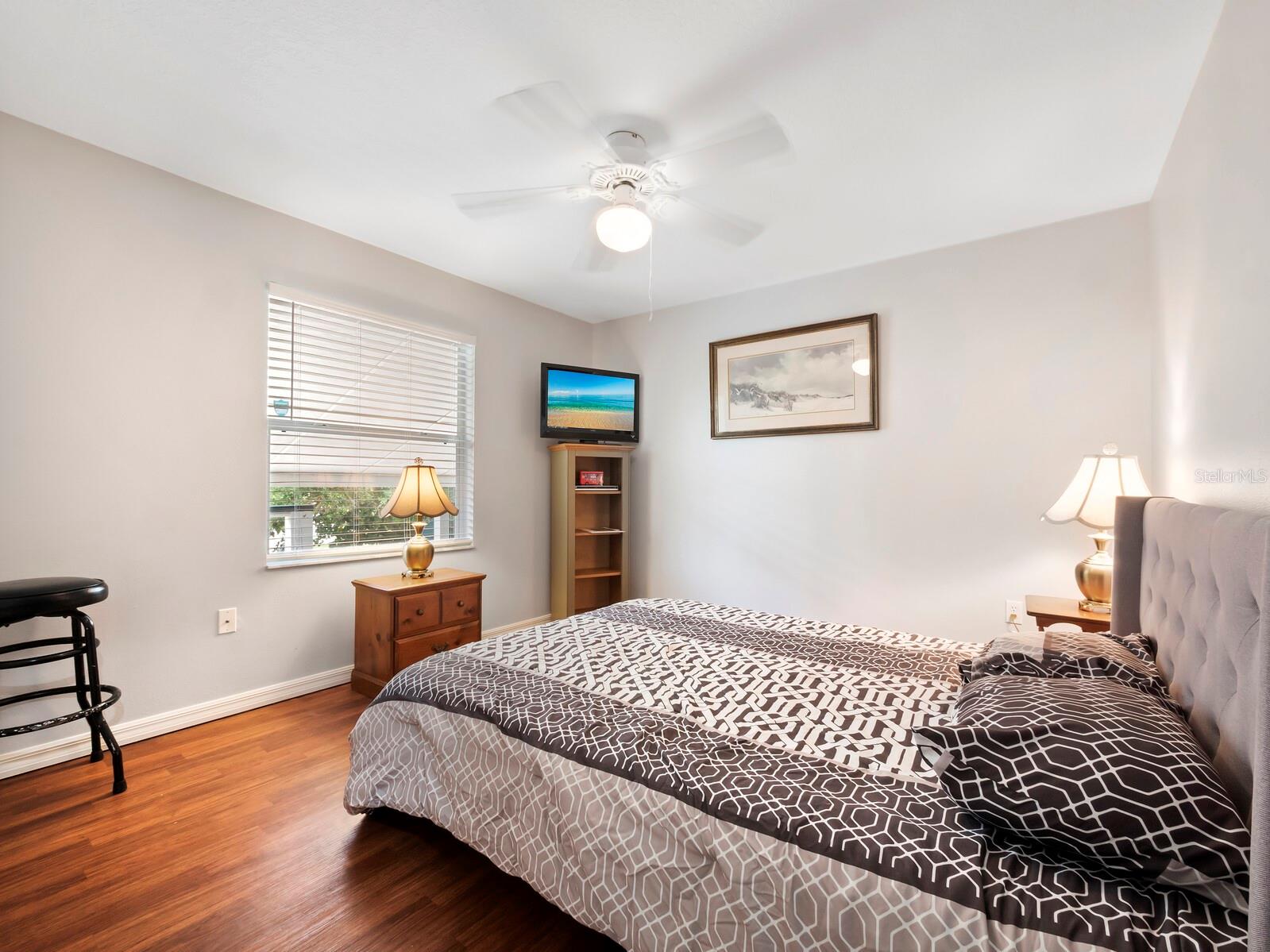 Image 15 of 54 For 109 Shore Road