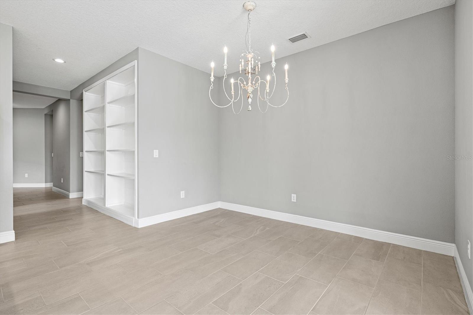 Image 17 of 87 For 3714 Woodmont Drive