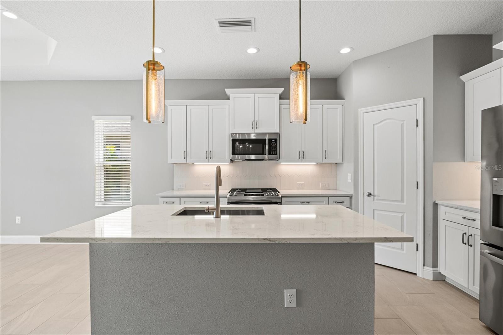 Image 22 of 87 For 3714 Woodmont Drive