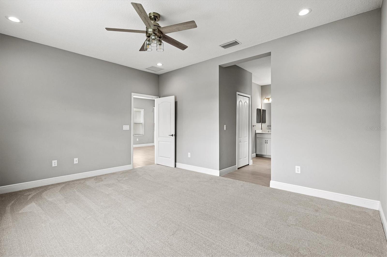 Image 35 of 87 For 3714 Woodmont Drive