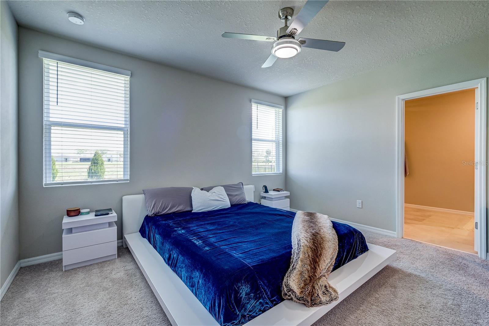 Image 15 of 46 For 10210 Daybreak Glen