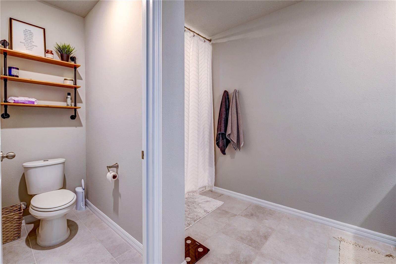 Image 19 of 46 For 10210 Daybreak Glen