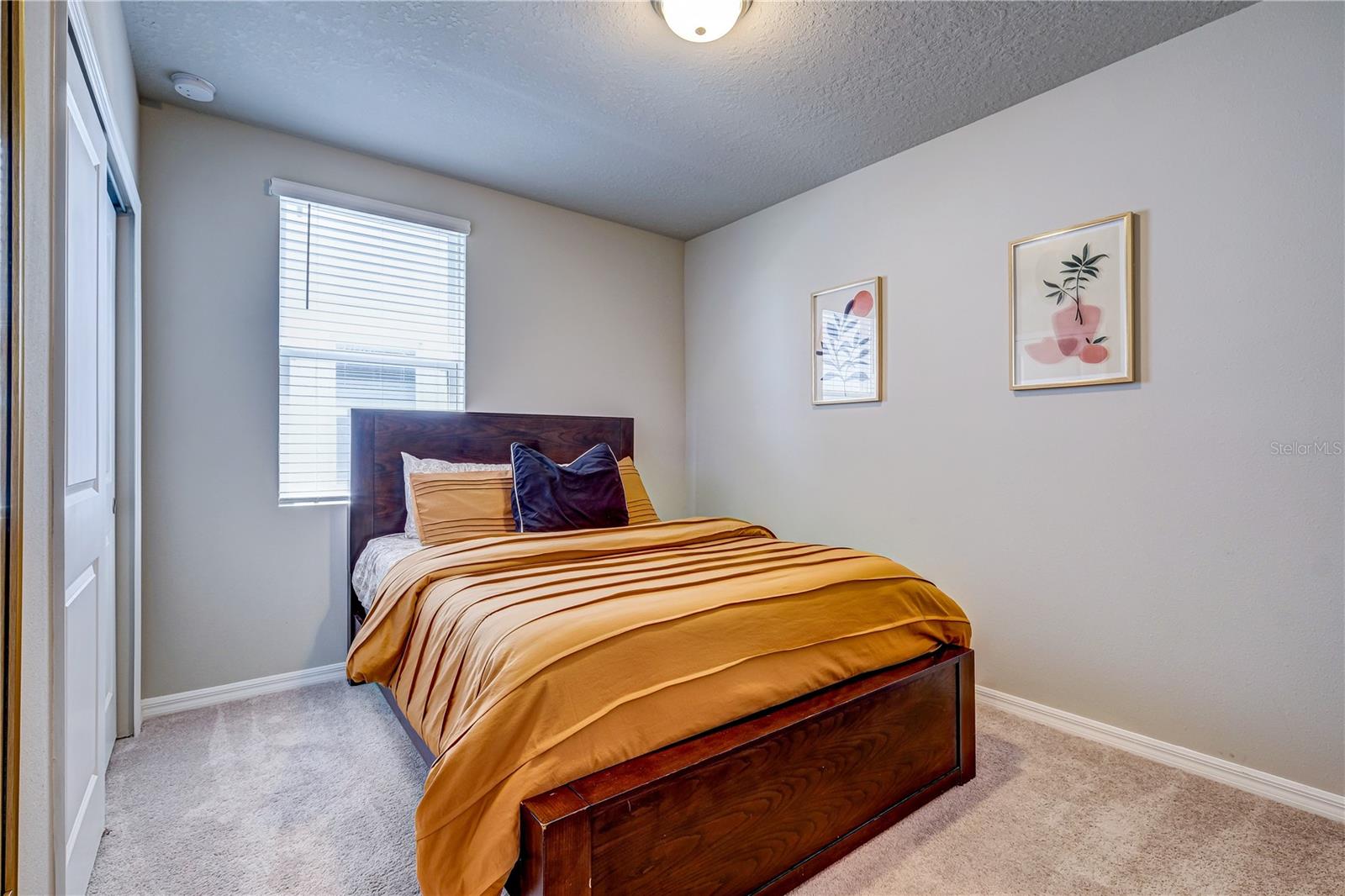 Image 23 of 46 For 10210 Daybreak Glen