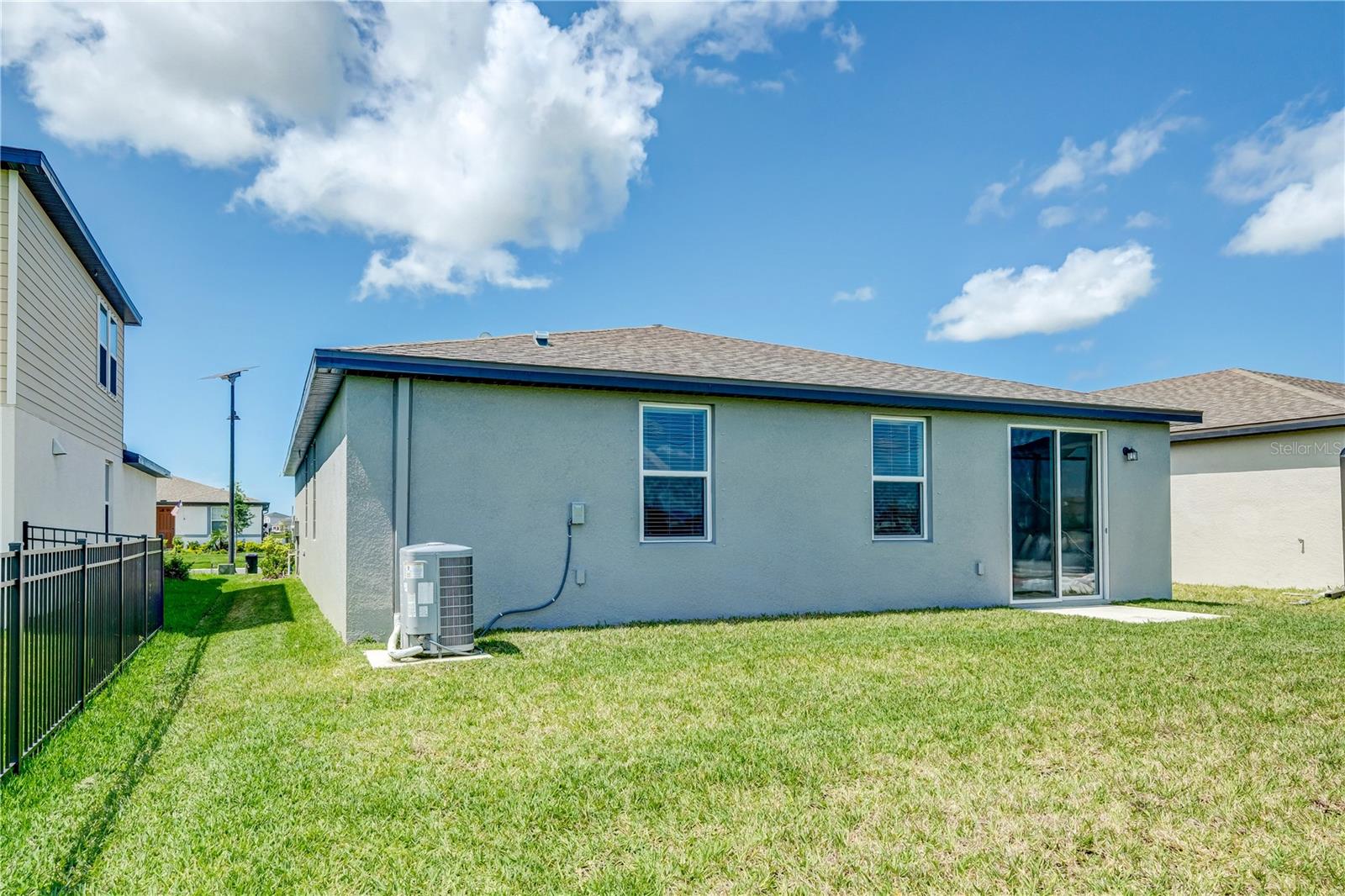 Image 31 of 46 For 10210 Daybreak Glen