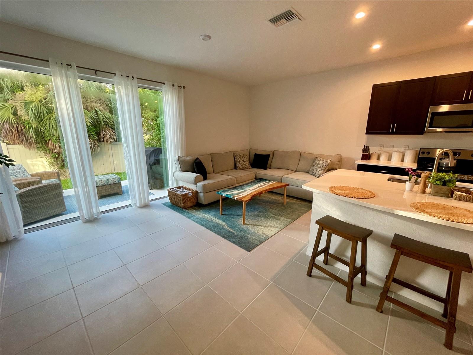 Image 7 of 25 For 6417 Fairmont Lane