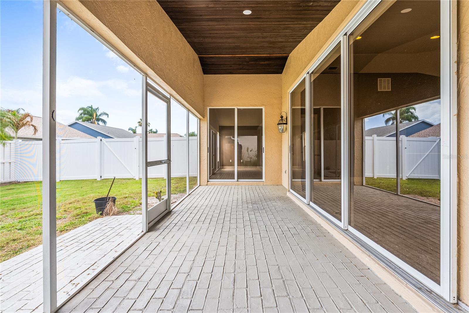 Image 34 of 63 For 3454 Yonge Avenue 79