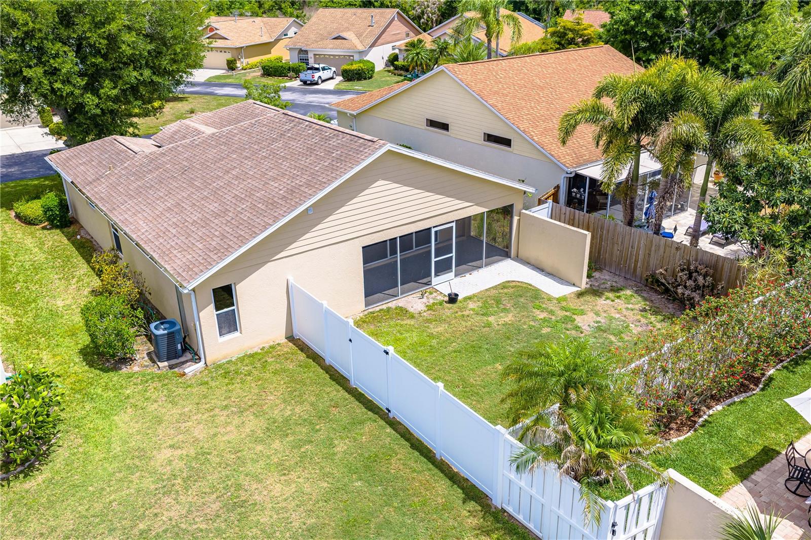 Image 44 of 63 For 3454 Yonge Avenue 79