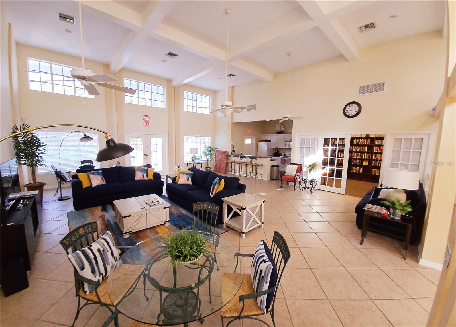 Image 22 of 40 For 850 Tamiami Trail 308