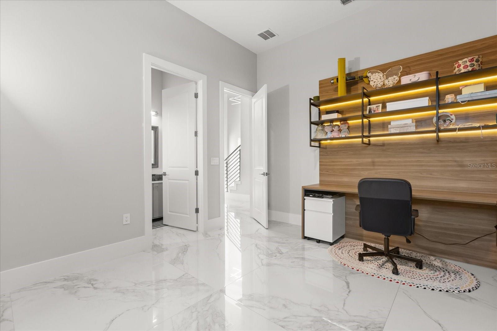 Image 29 of 55 For 1521 Chestnut Avenue