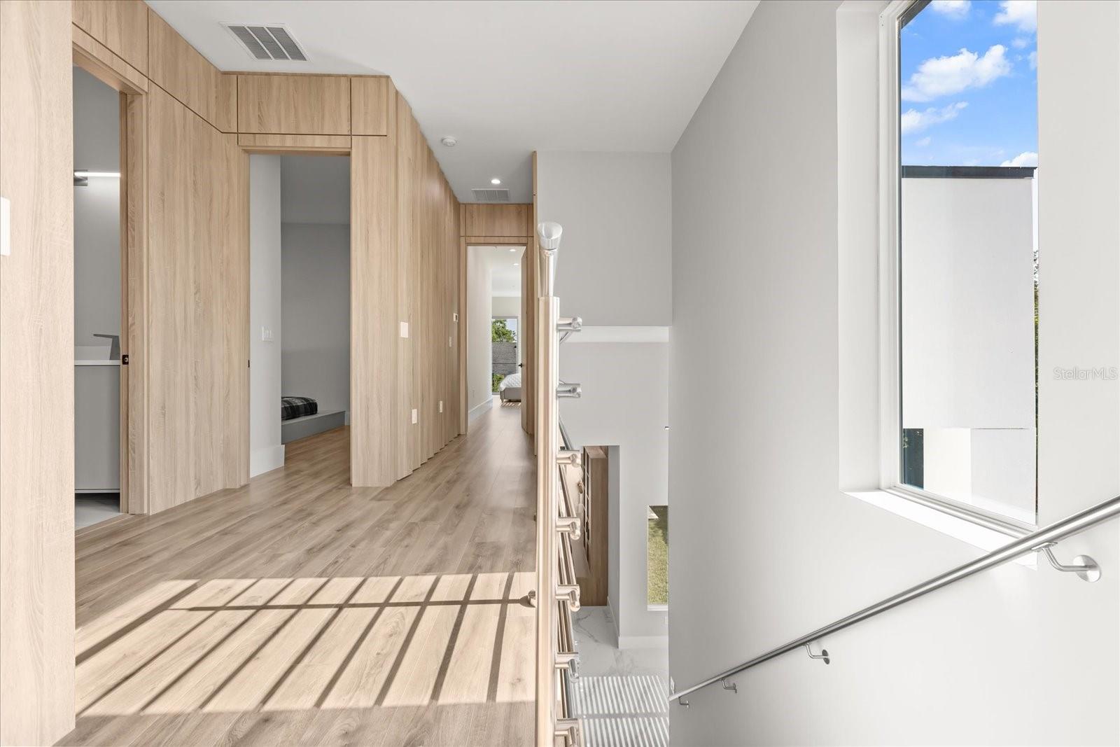 Image 33 of 55 For 1521 Chestnut Avenue