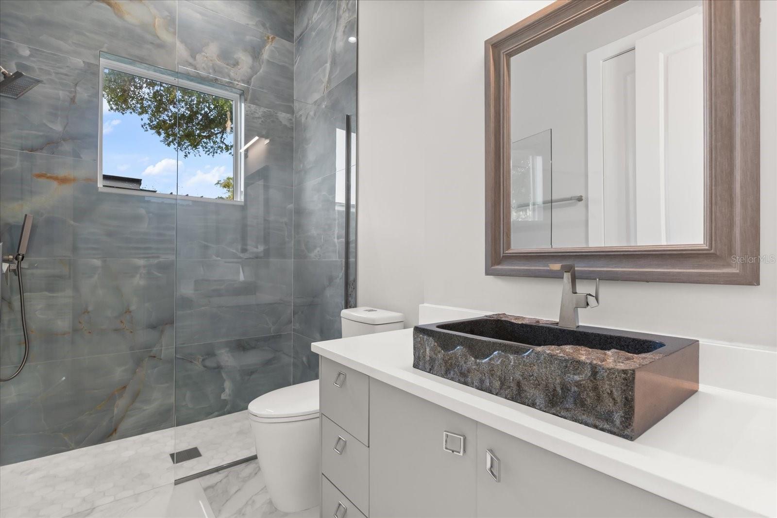 Image 34 of 55 For 1521 Chestnut Avenue