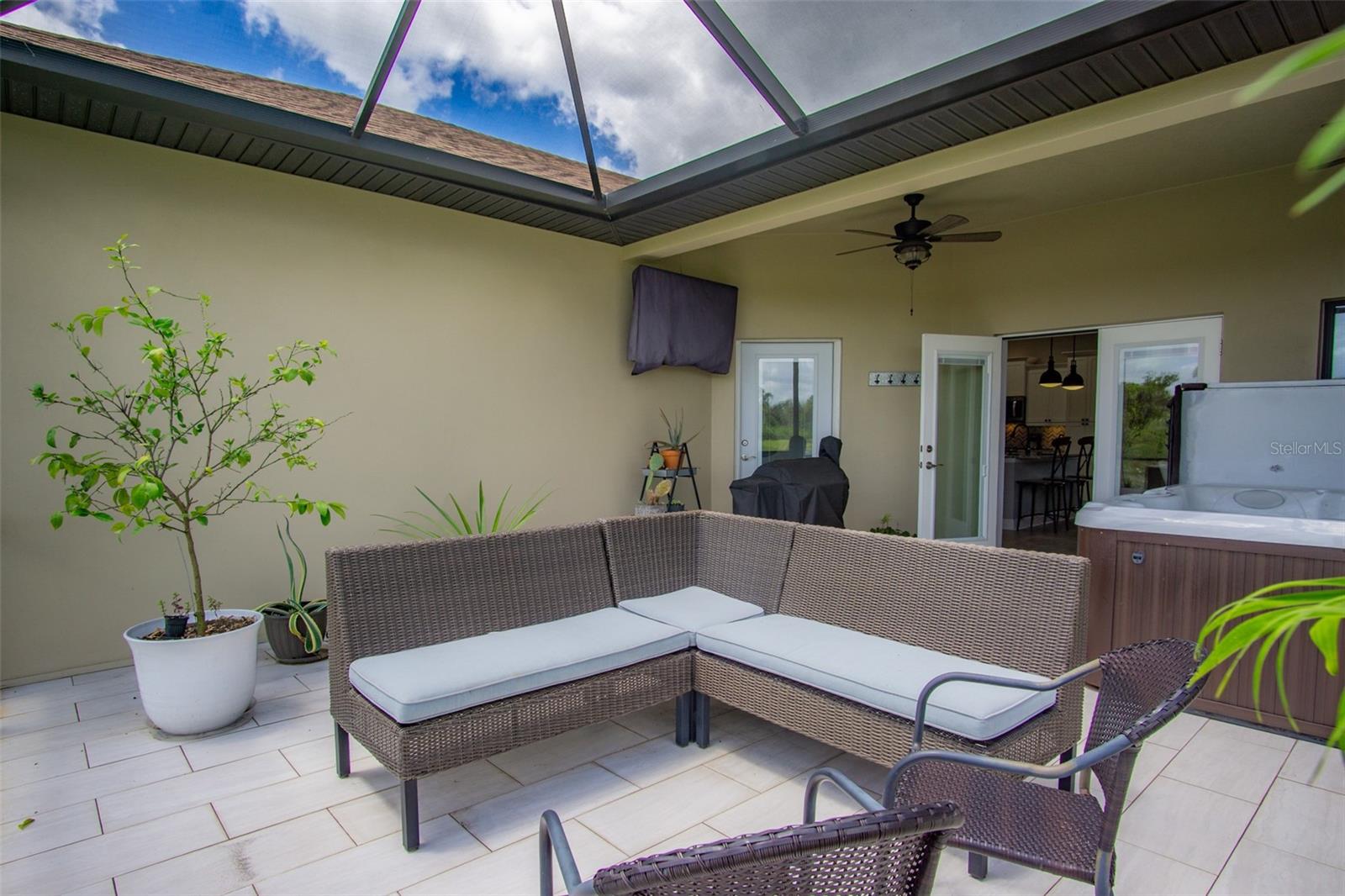 Image 10 of 31 For 8602 Amen Corner Place