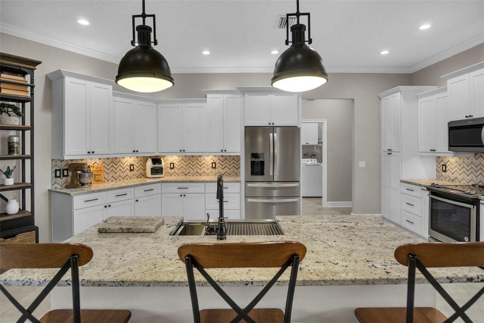 Image 20 of 31 For 8602 Amen Corner Place