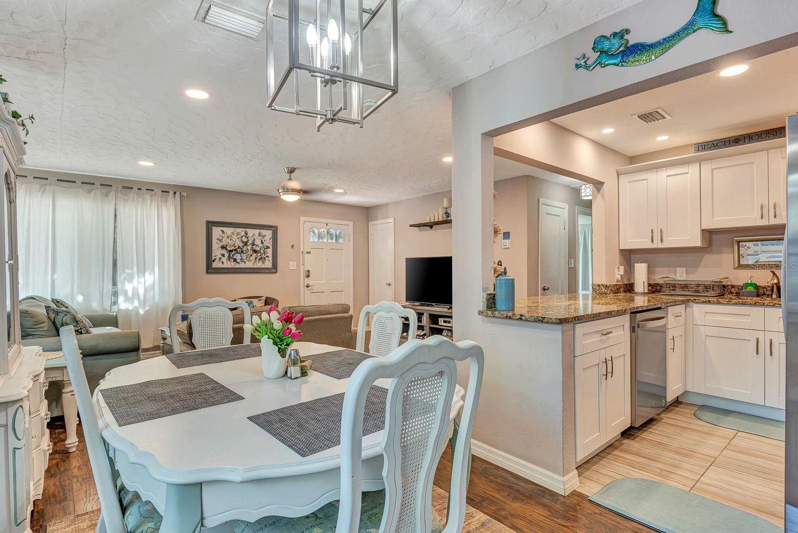 Image 17 of 52 For 710 31st Street W