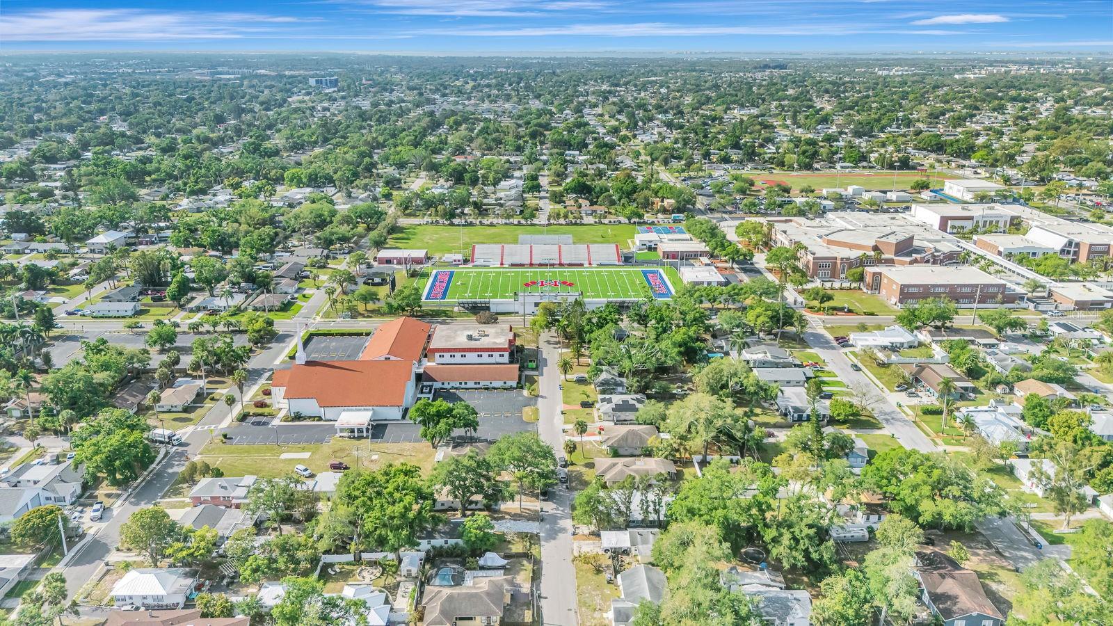 Image 46 of 52 For 710 31st Street W