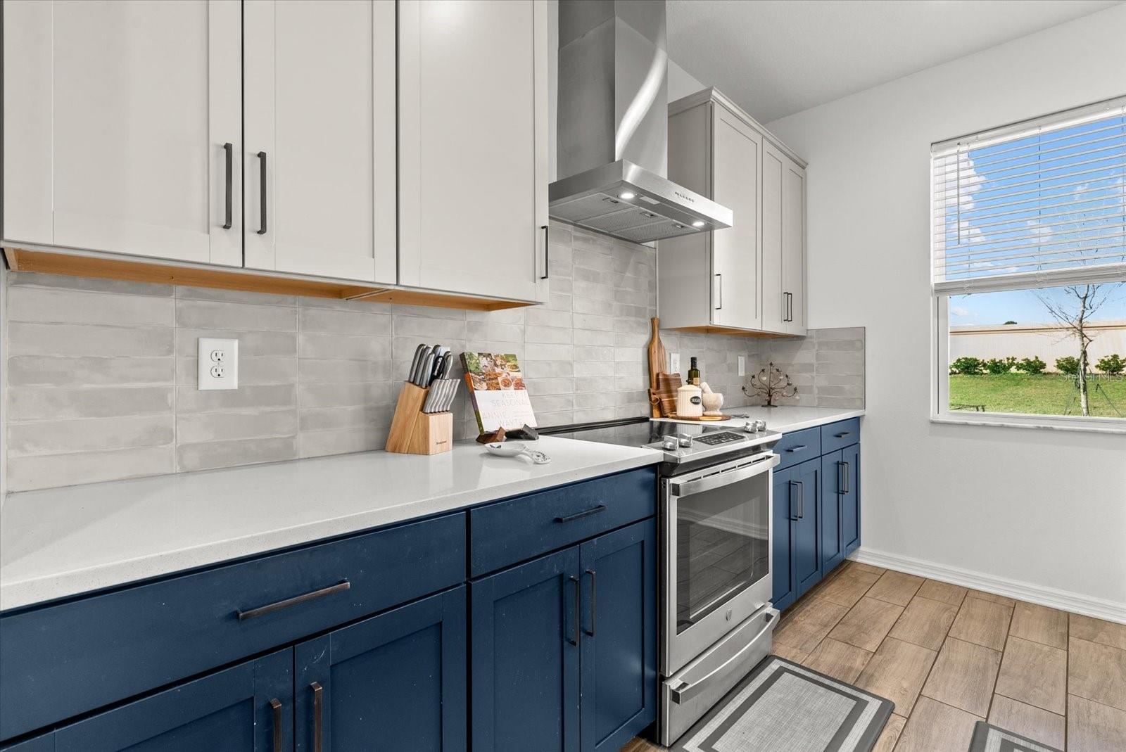 Image 10 of 45 For 8330 Abalone Loop