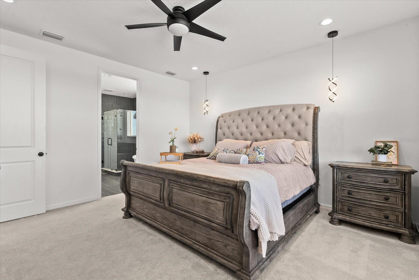 Image 23 of 45 For 8330 Abalone Loop