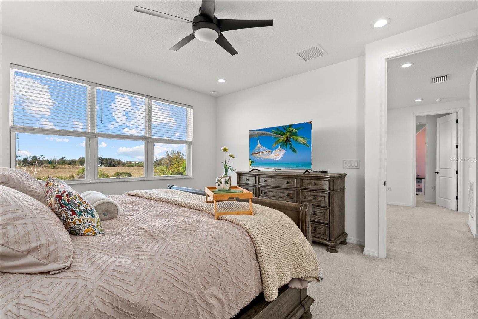 Image 24 of 45 For 8330 Abalone Loop